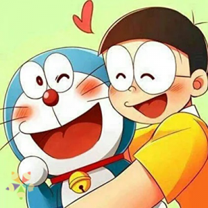 Doraemon es protagonista del anime del mismo nombre, creado por Fujiko Fujio, seudónimo de Hiroshi Fujimoto y Motoo Abiko. Doraemon es un robot que viene del futuro para ayudar a Nobita Nobi en el día a día para que pueda tener un futuro mejor.