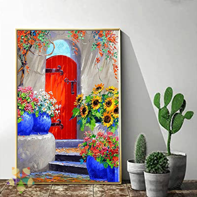 Patio Colonial Puerta Roja Girasoles Veraneras Margaritas Sol Ladrillos Veranda