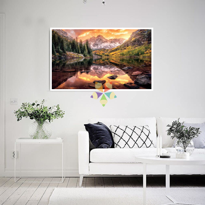 Río Cascada Agua Pura Cristalina Alpes Cerros Pinos Siempreverdes Bosque Montaña Naciente Fresca Piedras Musgo Rocas Corriente Fuente de Vida